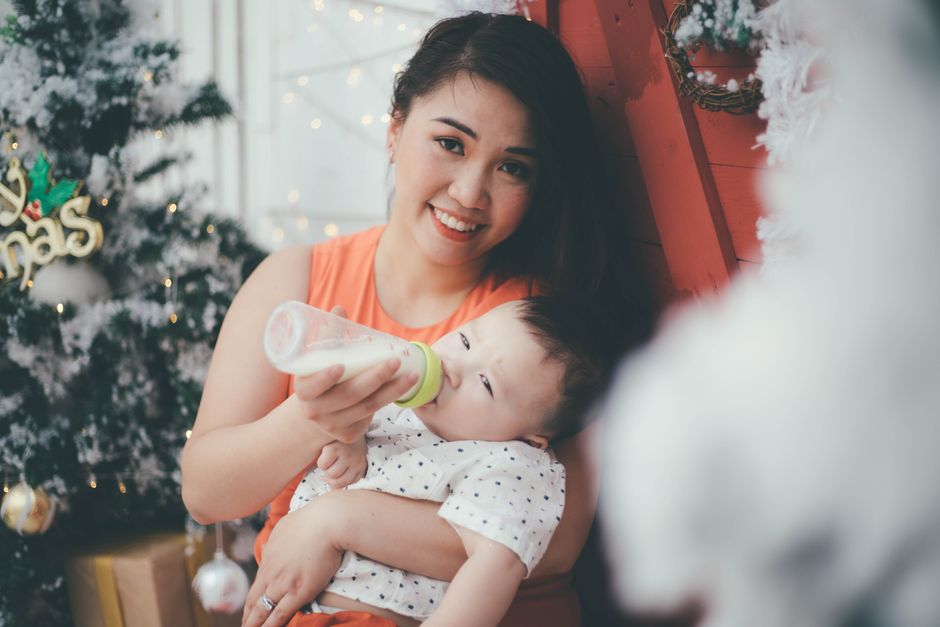 thuê bảo mẫu chăm sóc trẻ dưới 3 tuổi